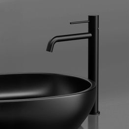 Grifería Lavabo Slim Negro Mate Caño Alto Monomando